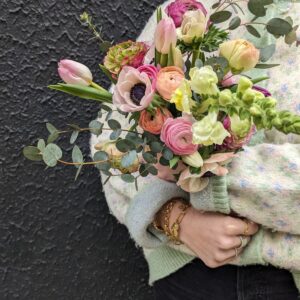 Confection et livraison de bouquet de fleurs fraîches françaises